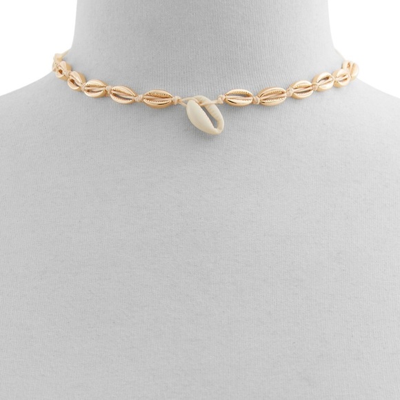 Shell necklace - Picture 3 of 3